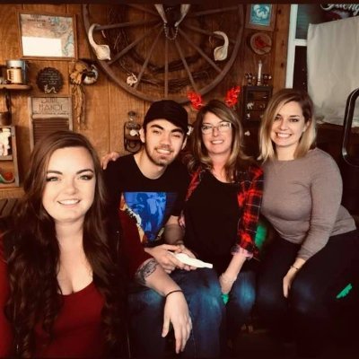 BSDeVore's profile picture. 