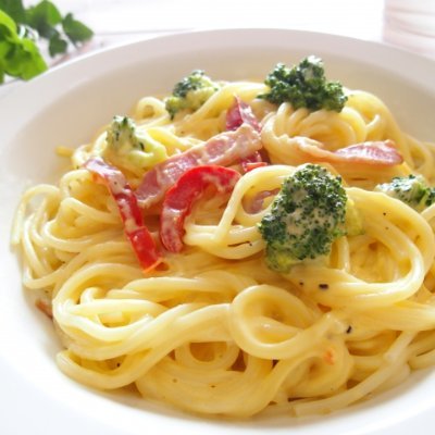 nabetsunaghetti's profile picture. アラフォーのIT企業マネージャーです。二児の父をしてます。
仕事に忙殺されていますが、副業や次のキャリアなどを考えてつぶやきたいです。2027中学受験のY塾の娘とのもやもやも。。。