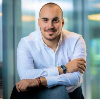 iannimat's profile picture. Ex-journaliste économique, désormais analyste pour la Fondation pour l’attractivité de Genève. Passionné par le foot 2000s, la New Retro Wave et FELA