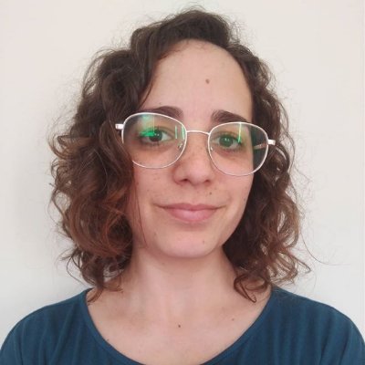 claucapelini's profile picture. Um eterno ~que que eu tô fazendo aqui~