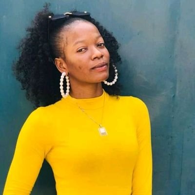 AdenikeAdelabu2's profile picture. no knees Denise