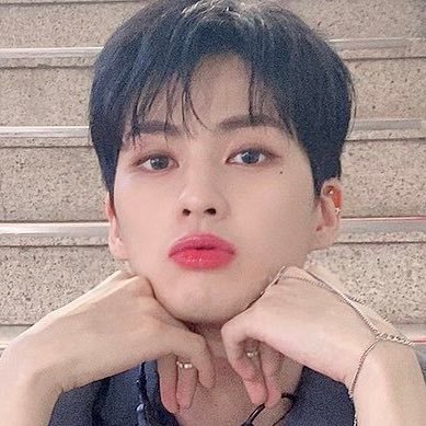 #UP10TION #업텐션 #KOGYEOL #고결 왕자님의 순간🦊 | ✌🏻((@Kogyeol_mp4))