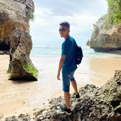 fistaananda's profile picture. Wasjud Waqtarib.. Tidak perlu sempurna untuk memulai,Mulai dulu aja sambil jalan nanti di sempurnakan ..