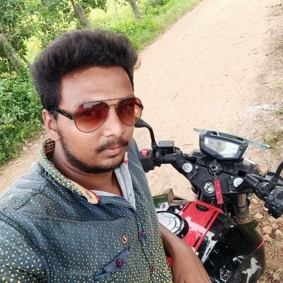 Vasanth11070312's profile picture. 