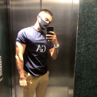 Alejandrogg_'s profile picture. 