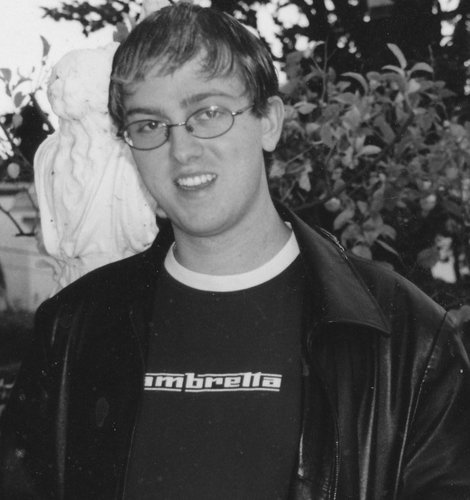 Nick000022's profile picture. Some retweets are 18+