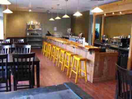 chocmobar's profile picture. Boutique wine, beer, coffee, handmade chocolates and other desserts.