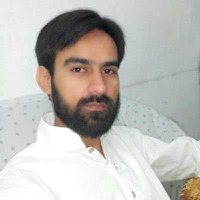 AmirRafiquez's profile picture. 