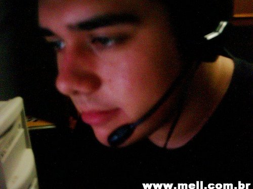 xandi_segtrab's profile picture. Tente descobrir