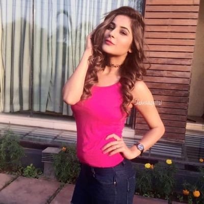 A Simple🙂 Cute🤗 Punjabi kudi💖



Likes Bigg Boss 13 Contestant @ishehnaaz_gill 💖💖 Plz follow my another account @ChahatKhurana12