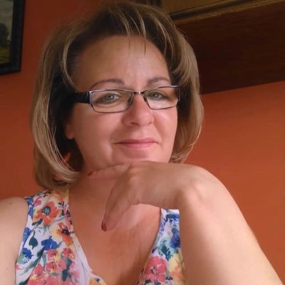 pamela_woodgate's profile picture. Am an interior designer and self employed .. I write proposal to private companies and when it’s been approved I start work on it.