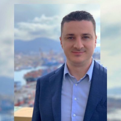 🏴🇮🇹 Consigliere Municipio VII Ponente Genova - Responsabile Dipartimento Tutela Animali Lega Liguria - Fondaz. Genoa - https://t.co/WVvMYmqhjb 🌱 ♈