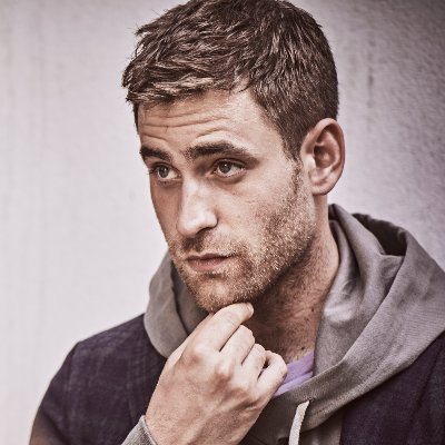 A fansite dedicated to actor, Oliver Jackson-Cohen. We are not Oliver. Follow him at @ojacksoncohen!