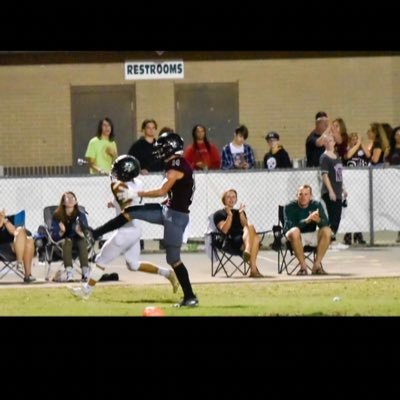 Trenthall2022's profile picture. Navarre highschool class of 2022📖🏈WR/DB | 5’11 180 | 40: 4.4 | GPA 3.78 | GOD IS GREAT |@c3elite7v7