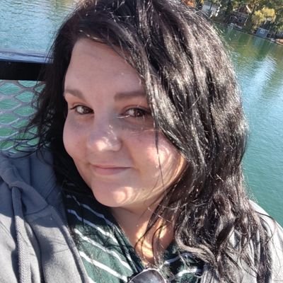 The World's Best Aunt. World's 2nd best sister. Loyal AF!
Published Author.
#SPN #AKF #GISH Go-Go Magic She/Her.