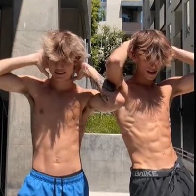 sway_ily8's profile picture. 