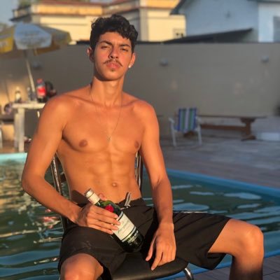 a pessoa mais foda que tu vai conhecer 💉 Estadual do MT - Medicina