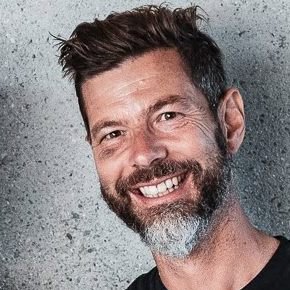 Griaß eich die Madln, Servas die Buam. This account is no longer active. Find me on https://t.co/GnEw1FY7sM or https://t.co/T0HuCaQNd0