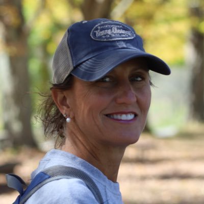 lhumphries14's profile picture. 