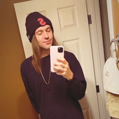 sammySCOSA's profile picture. Being nice is something stupid people do to hedge their bets.