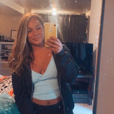 abbylantz's profile picture. 