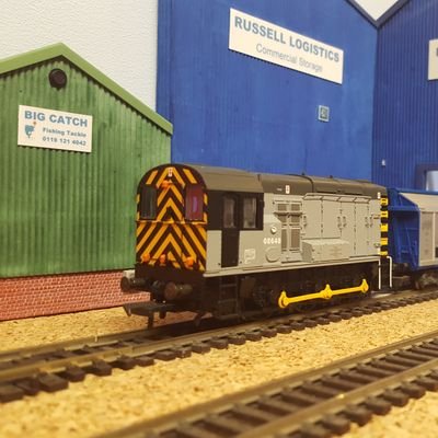 OO gauge british model railway in a loft in Tewkesbury UK. Regular updates on the development of the layout. Also on Facebook. Tweets by @drewittrichard #TMRGUK