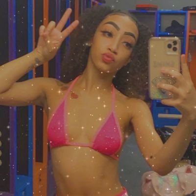 ✨Top 2.5% OF✨🗣🗣DONT DO MEETUPS🗣🗣 THIS AND @Redddarlingxtra ARE MY ONLY ACCOUNTS 💯 ANY OTHER TWITTERS ARE FAKE 🗣🗣 MY ONLY INSTAGRAM IS @REDDDARLINGGG
