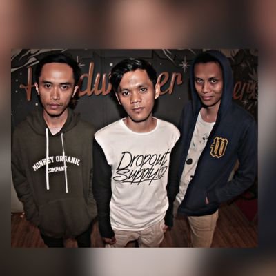 New Single Rilis on 10.10.2020 | Check it out now here !
👇👇👇👇👇👇👇👇👇👇👇👇👇👇👇
👉 https://t.co/VVQ6AW8iXo 👈