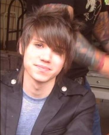 RyanRpire's profile picture. werewolf, @FakingTJBell is my hubby ❤ love you sweetie