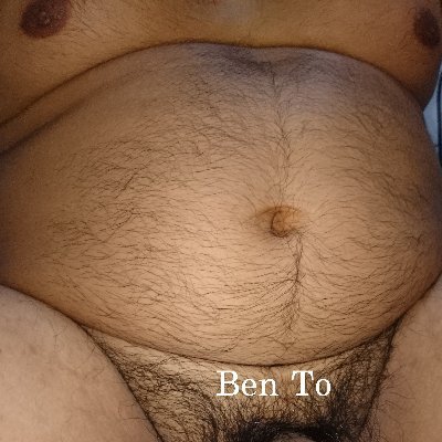 I'm a big fat man and single. I like traveling everywhere.