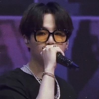 kookbombs Profile Picture