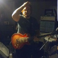 Max (@chomplip) 's Twitter Profile