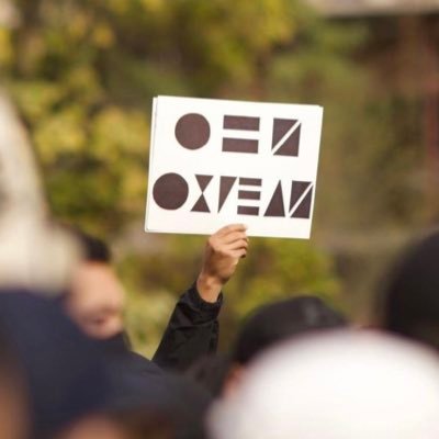 Если в мире все бессмысленно, — сказала Алиса, — что мешает выдумать какой-нибудь смысл?
