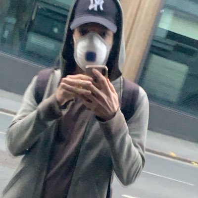 bby_goyard's profile picture. keep the heat in the bookbag