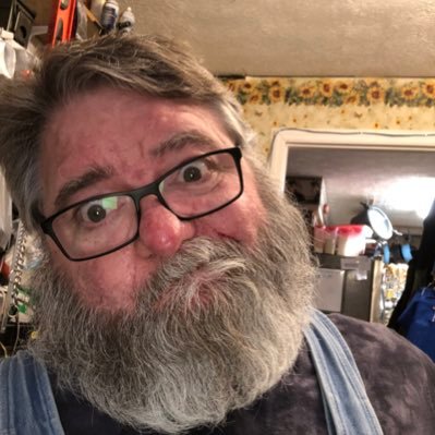 YamaHodges405's profile picture. Just an old man trying to make it in a young mans world