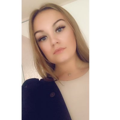 danimitten97's profile picture. Have courage and be kind, for where there is kindness there is goodness and, where there is goodness there is magic✨