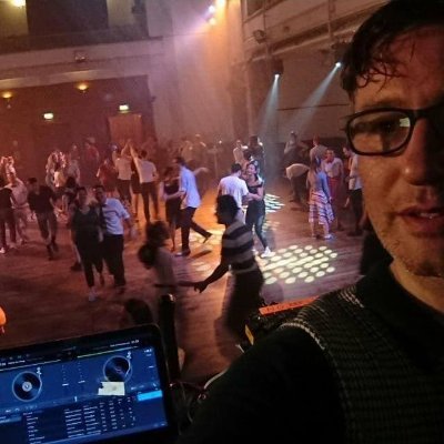 Senior campaigner @Global_Witness | Fossil gas team | Best one-armed swing dancer in Upper Holloway | Views my own