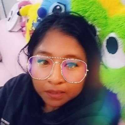 IvonneMarcosR's profile picture. pasific