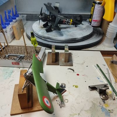 gj0Xq6GYDoRvKmE's profile picture. ボクは散歩とヒコーキプラモ作りが好き