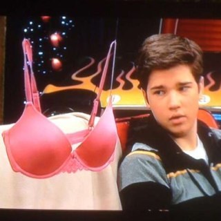 Hi I'm George, the pink pushup from iCarly. You can tweet me questions or how much you love me... please.