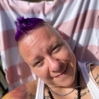 Jj1274's profile picture. 