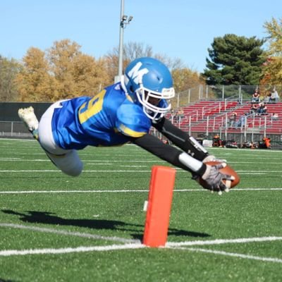 #89 WR/Class of 2023/ 5’10-170lbs/ McDonell Central ➡️UWEC