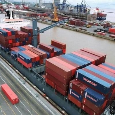 Despachante de Aduana. SUEÑO A UNA ARGENTINA INDUSTRIAL. Mercedino.
Cuando hay voluntad, hay un camino.