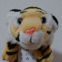 ちはや六段【競技かるた】 (@chihaya_kwsm) 's Twitter Profile Photo ちはや六段【競技かるた】 (@chihaya_kwsm) 's Twitter Profile Photo