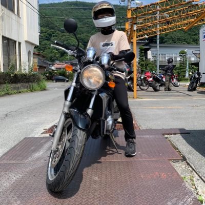 なで肩猫背男子 バリオス Gvvzlbqa2vmcsrs Twitter