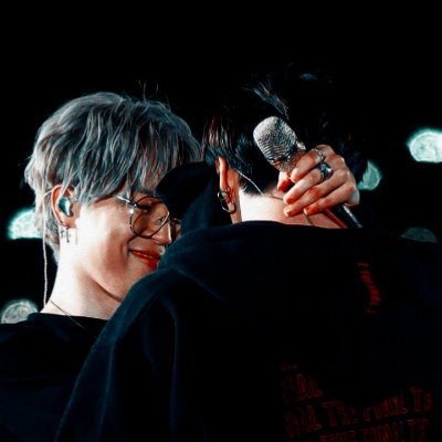 phoenixjimin's profile picture. jimin over anything (she/her)