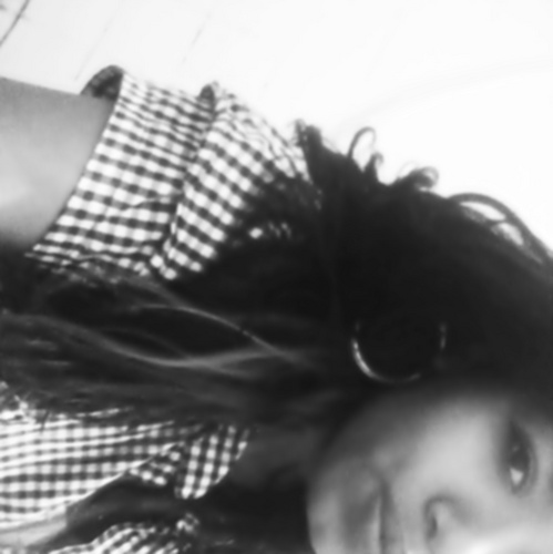 Sou αquelα que você NUNCA serα,
Posso nαõ ser perfeitα,
Mαis sαõ os meus defeitos que fαzem eu ser únicα.