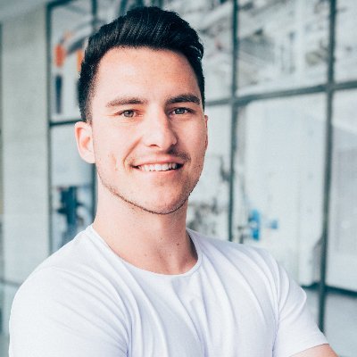 Co-founder & CTO @tilitertech
Connecting technology & business.