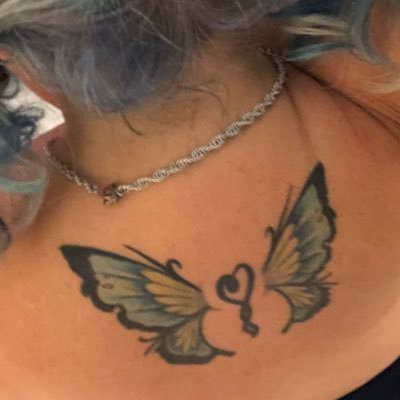 Krystalla3's profile picture. She/Her. Creativity is my sanity. Polyamorous, submissive, babygirl. Gen-Xer. Be an adult. Don’t be a dick. Bring wine 🍷