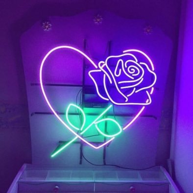 StarseedTarot's profile picture. 